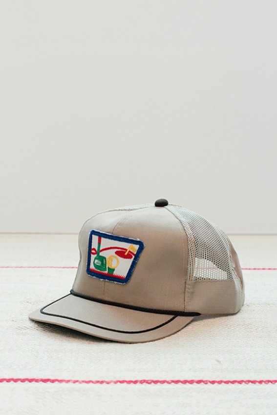 80s Vintage 6-Panel Golf Cap (free)